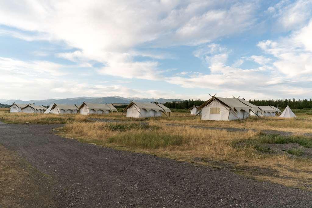 Under Canvas Вест-Йеллоустоун Екстер'єр фото