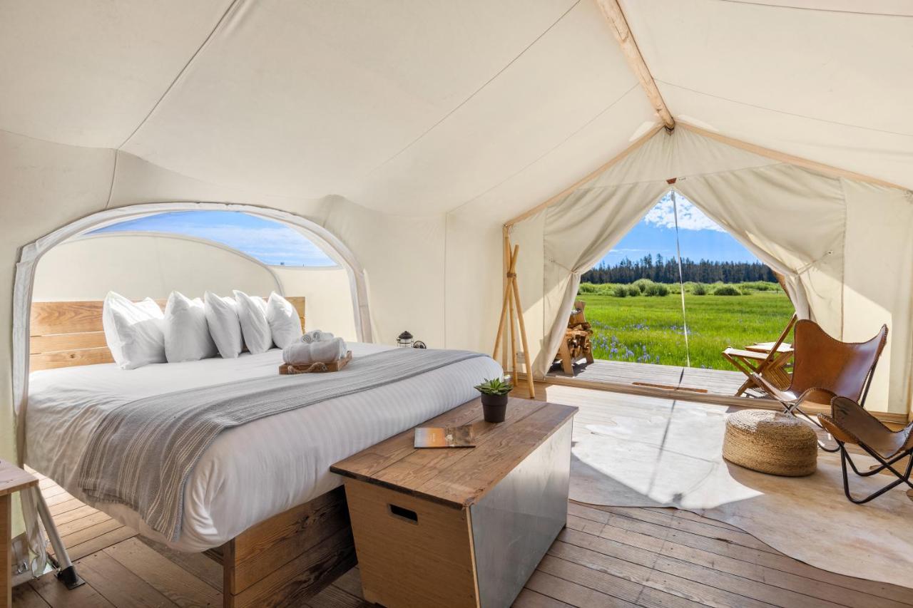 Under Canvas Вест-Йеллоустоун Екстер'єр фото