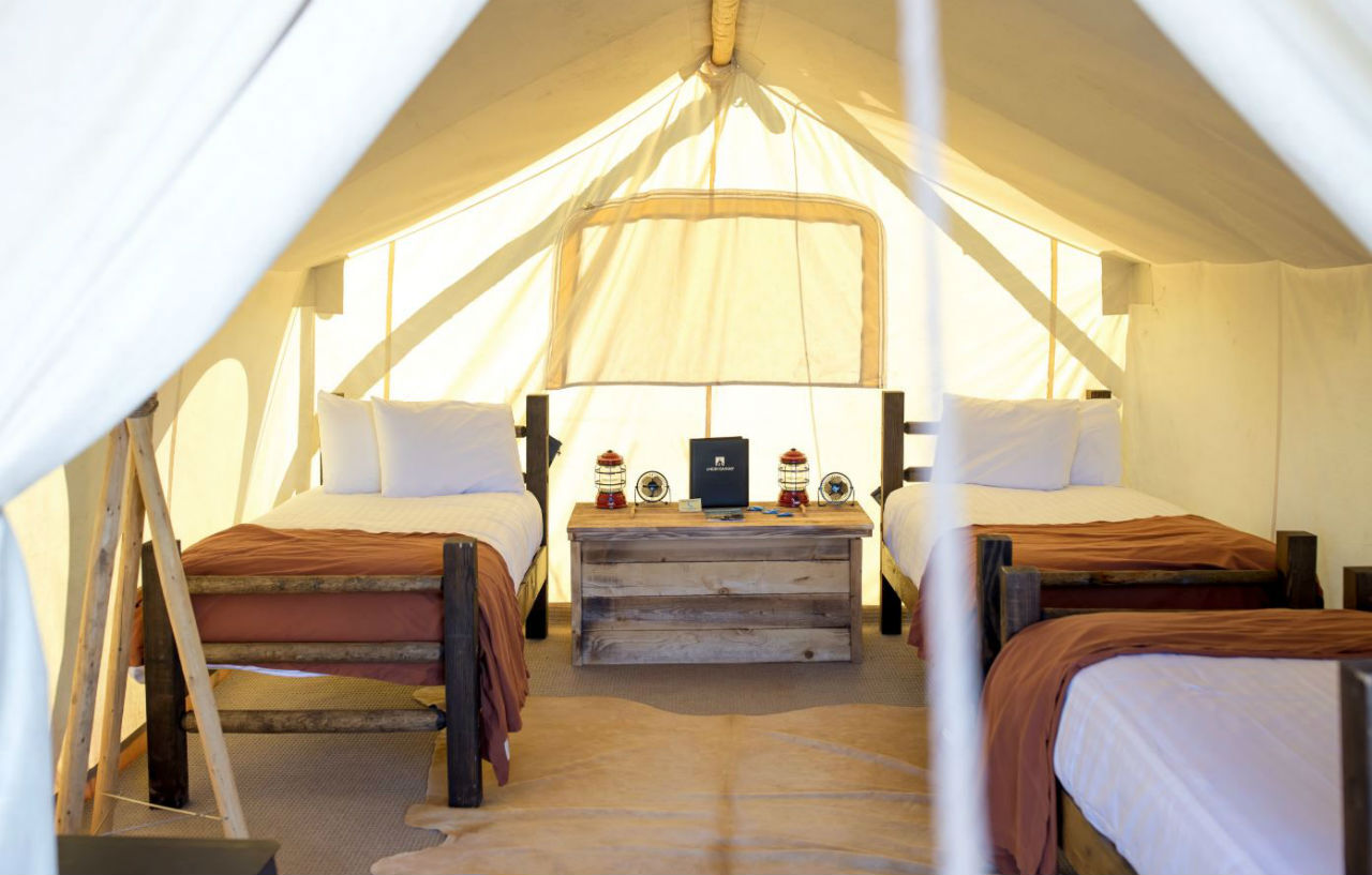 Under Canvas Вест-Йеллоустоун Екстер'єр фото