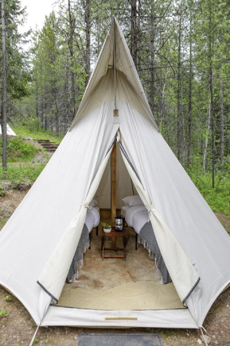 Under Canvas Вест-Йеллоустоун Екстер'єр фото